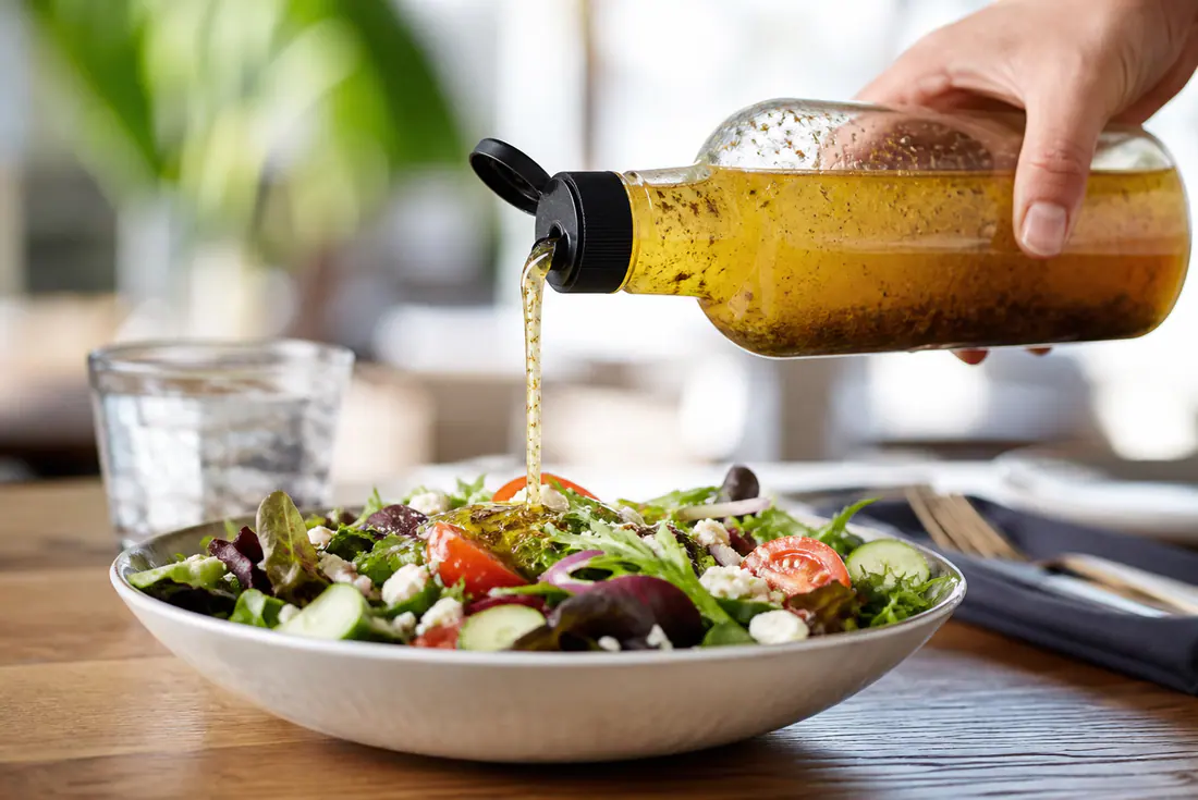 Bouteilles transparentes pour vinaigrette – utilisation pour le conditionnement alimentaire